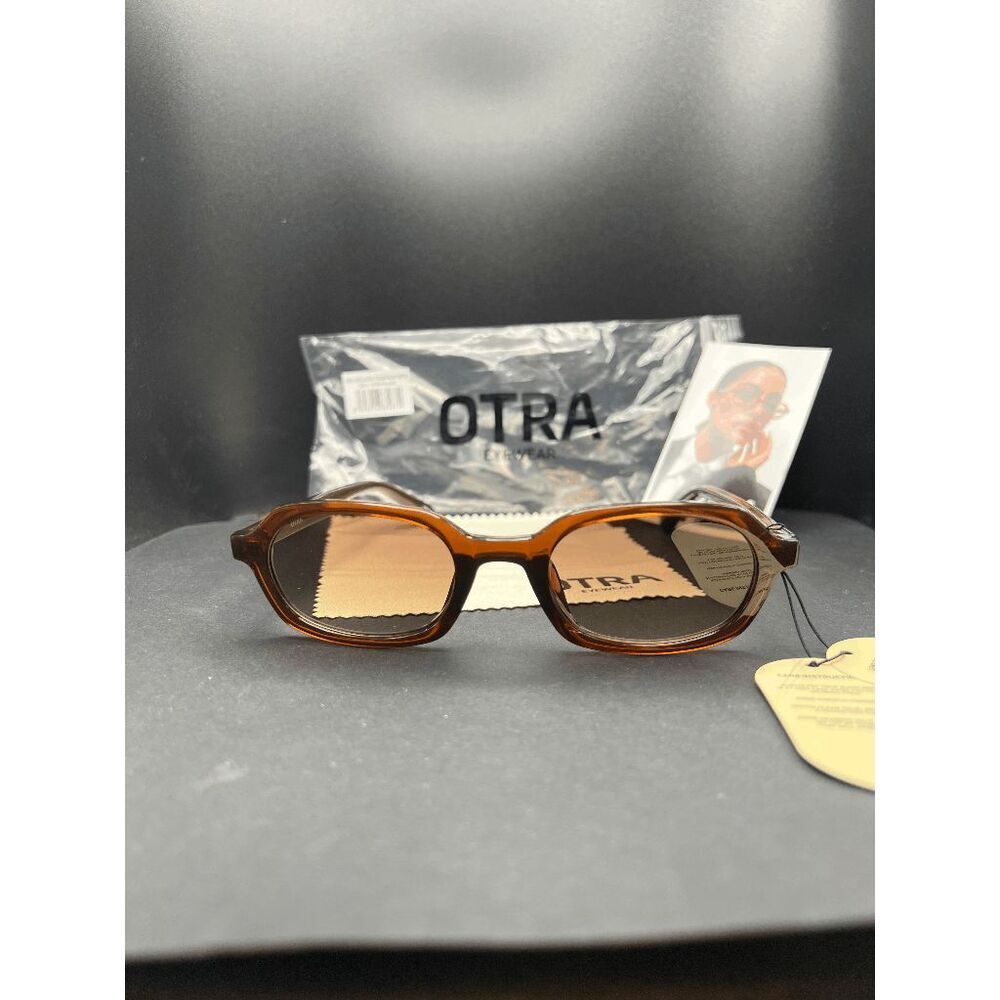New! Otra Abby Transparent Maple Frames Brown Fade Lenses Sunglasses